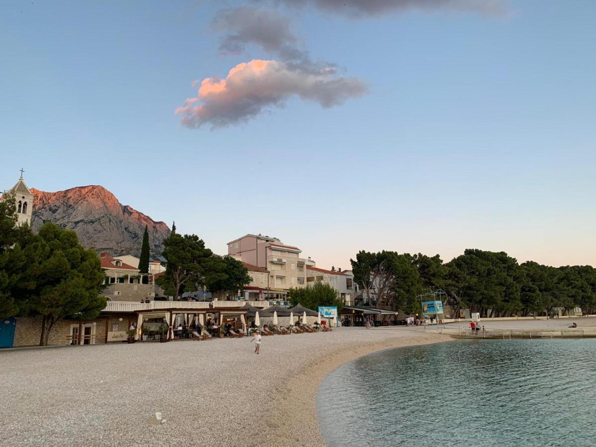 Villa Rozika Baška Voda المظهر الخارجي الصورة