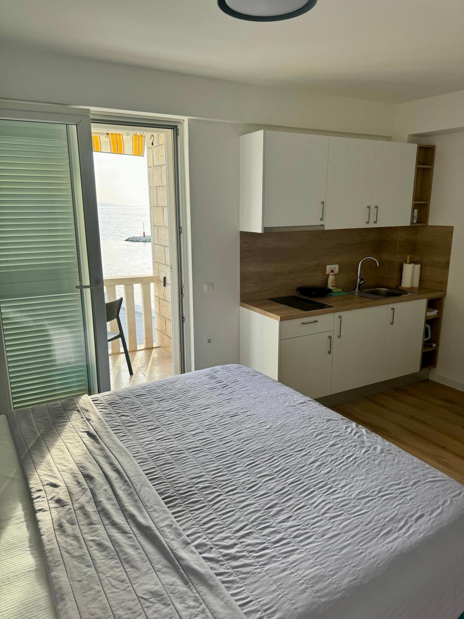 Villa Rozika Baška Voda المظهر الخارجي الصورة