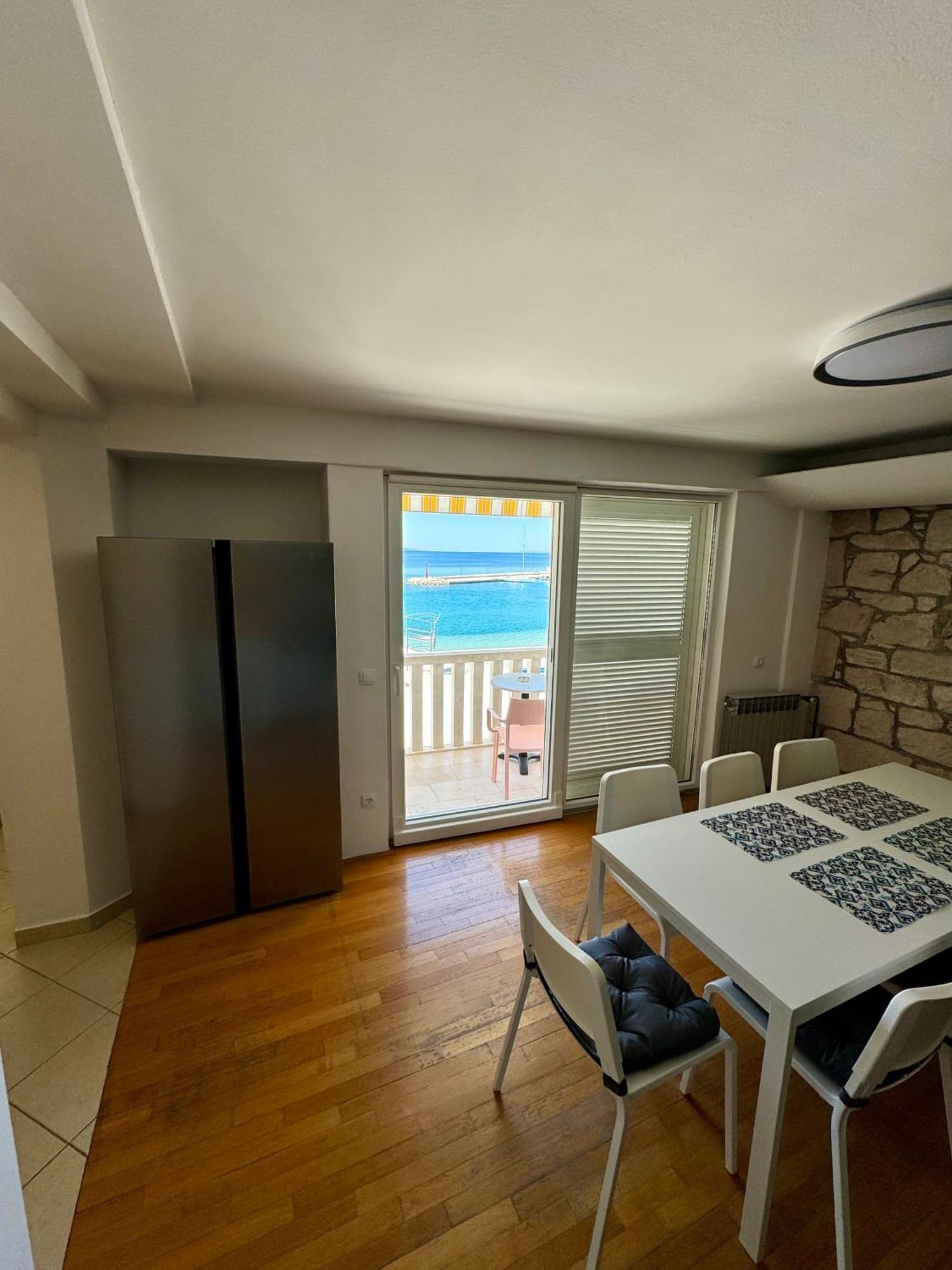 Villa Rozika Baška Voda المظهر الخارجي الصورة