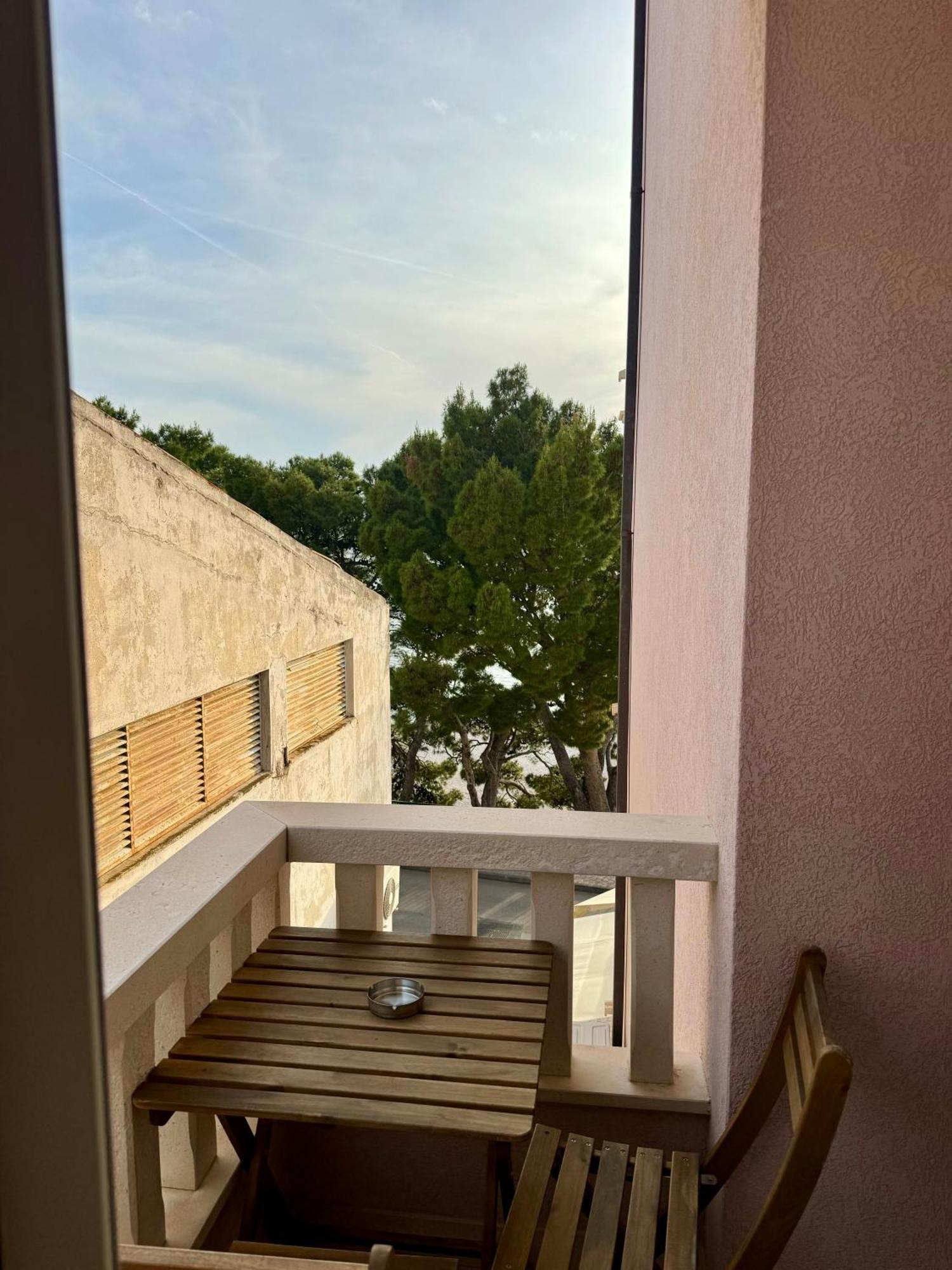Villa Rozika Baška Voda المظهر الخارجي الصورة