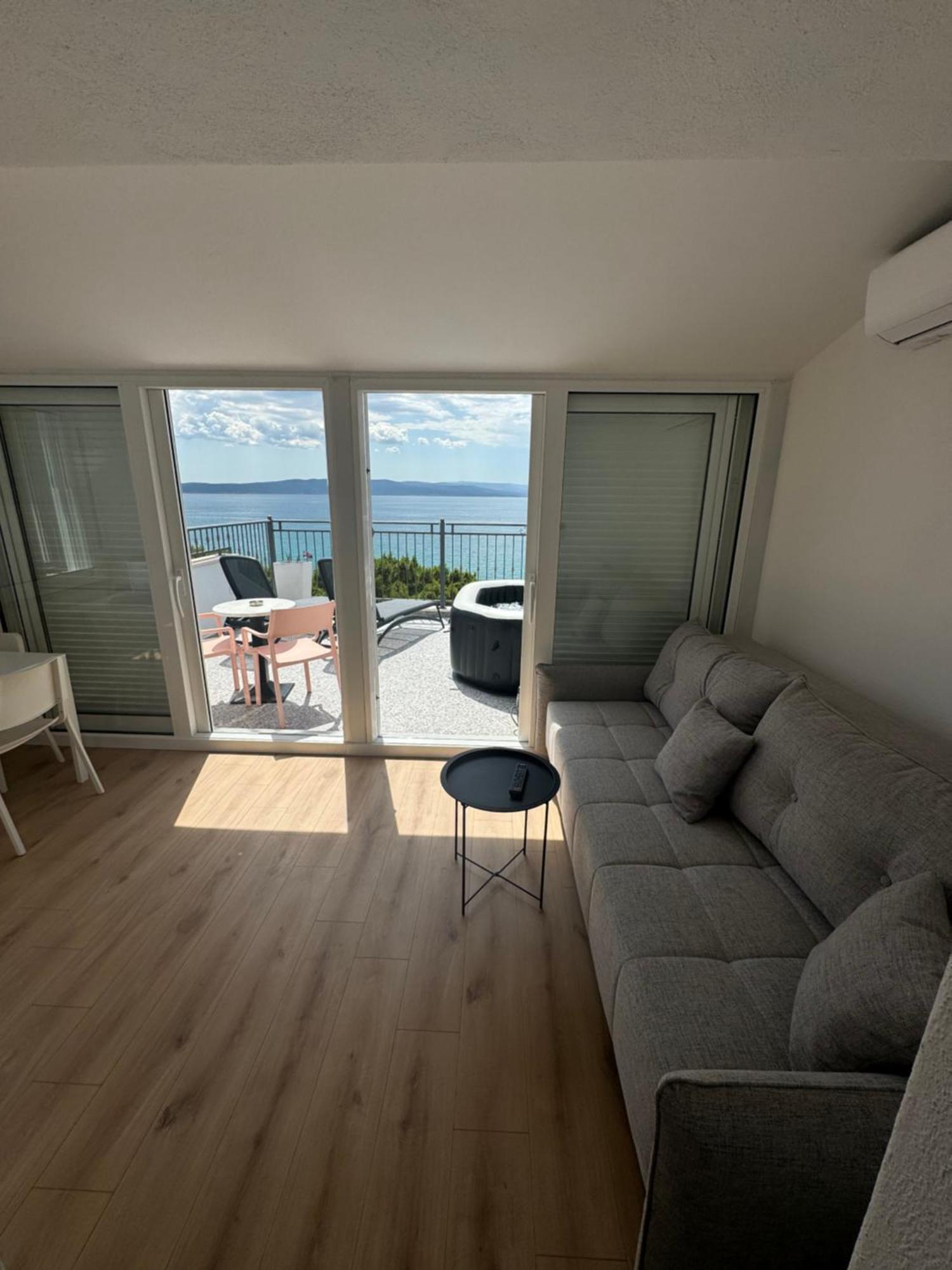 Villa Rozika Baška Voda المظهر الخارجي الصورة