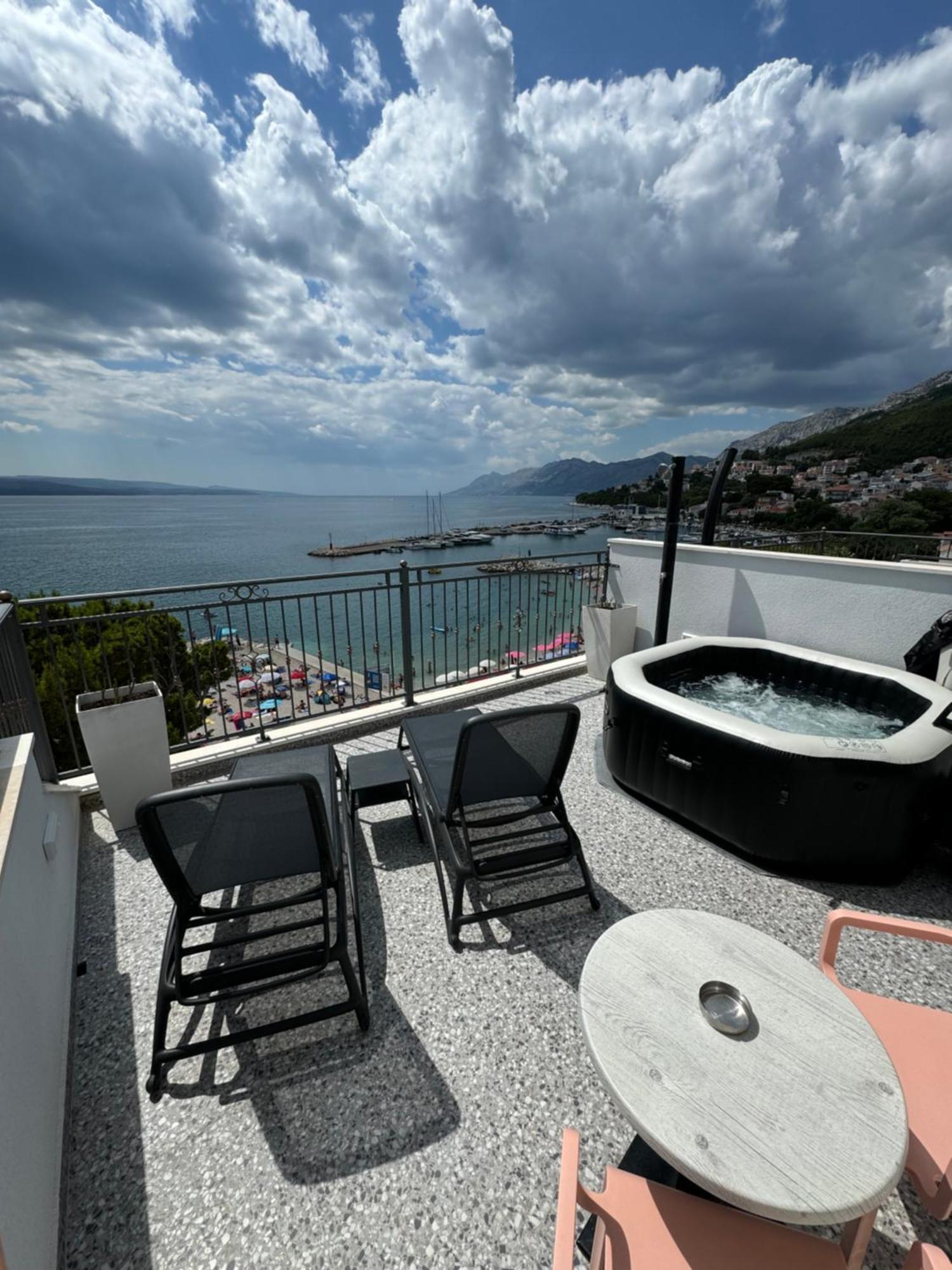 Villa Rozika Baška Voda المظهر الخارجي الصورة
